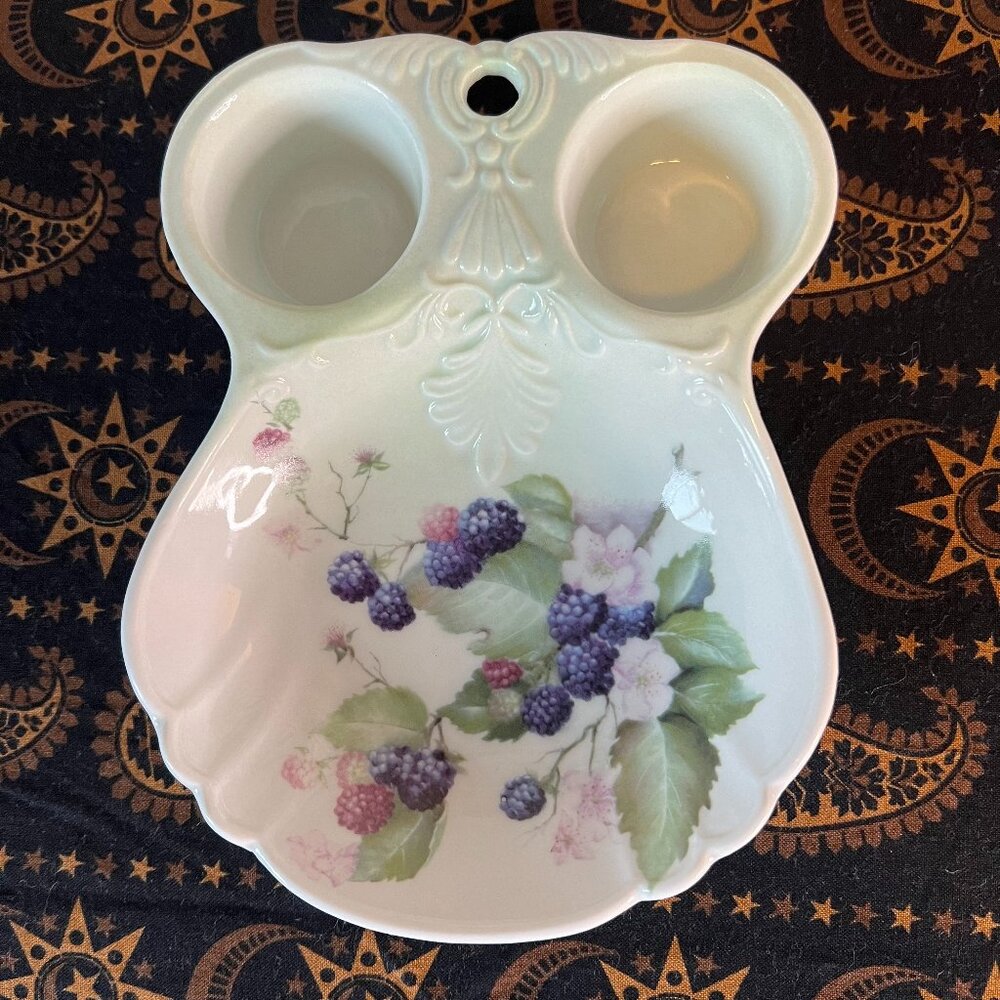 Lois White CreARTive Treasures Blackberry & Blossoms Miniature Tea Serving Dish - Picture 5 of 16